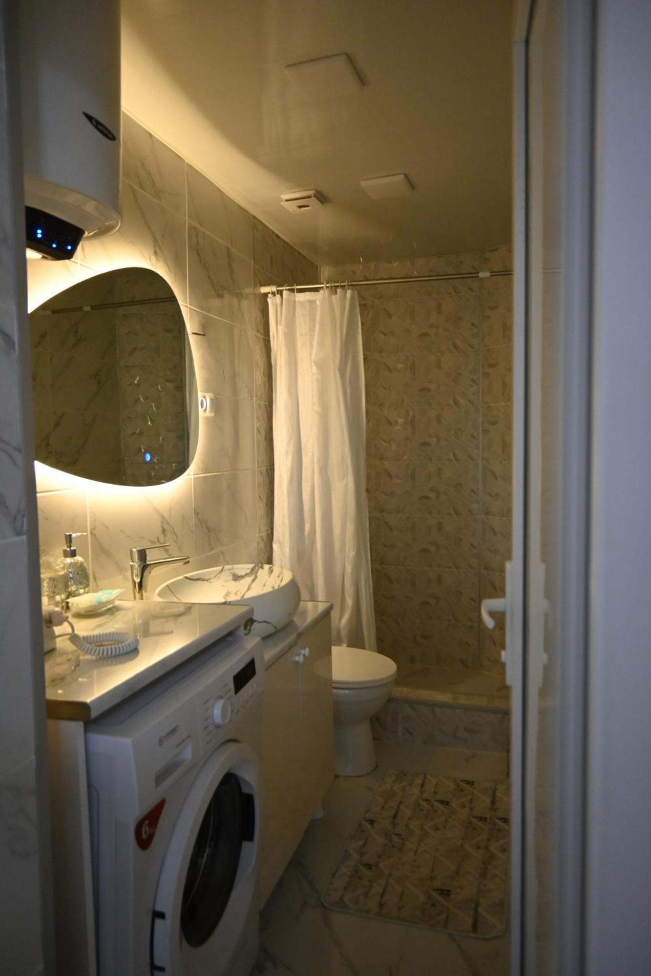 Jerusalem Merkaz Hotel קוטאיסי מראה חיצוני תמונה