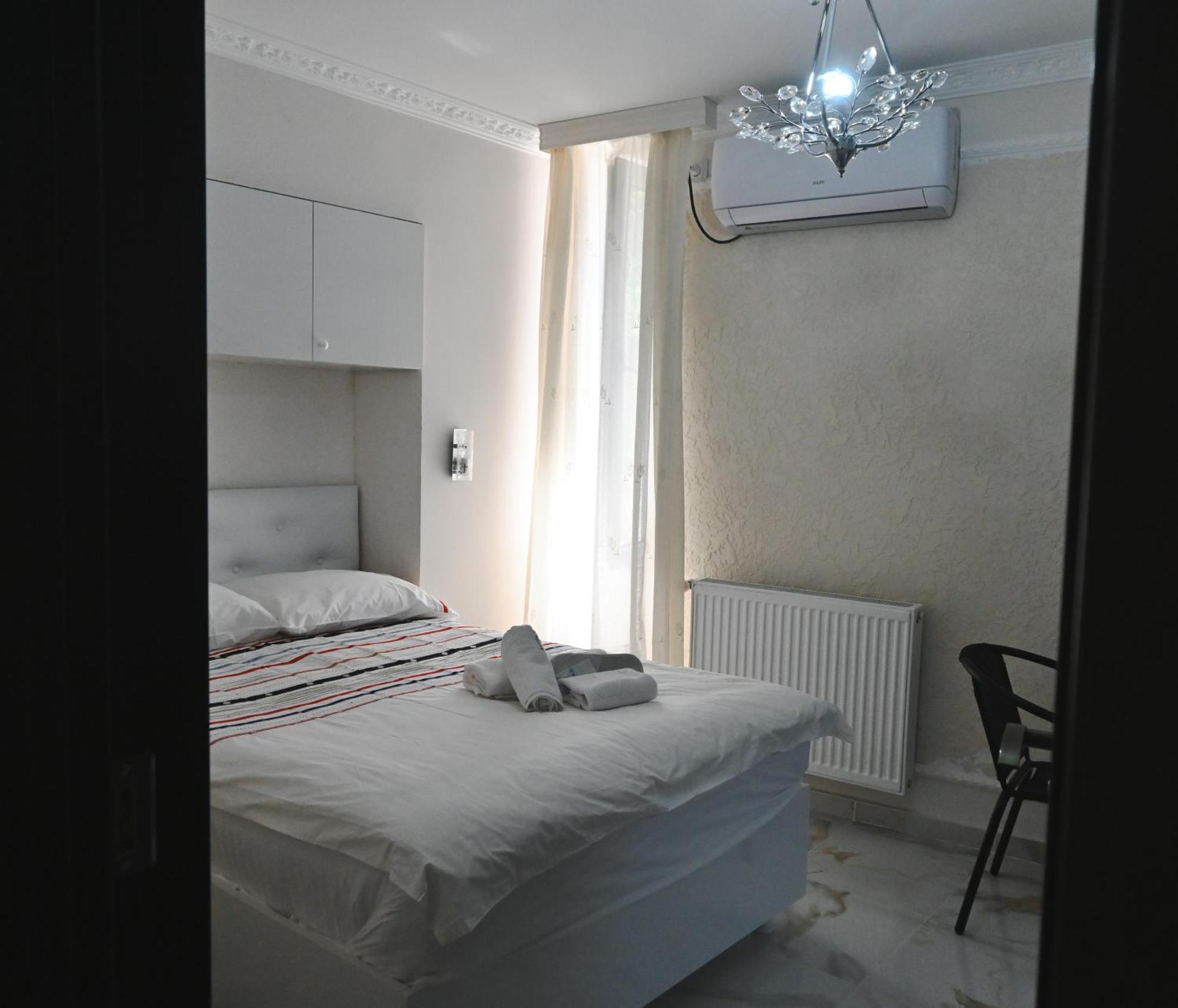 Jerusalem Merkaz Hotel קוטאיסי מראה חיצוני תמונה