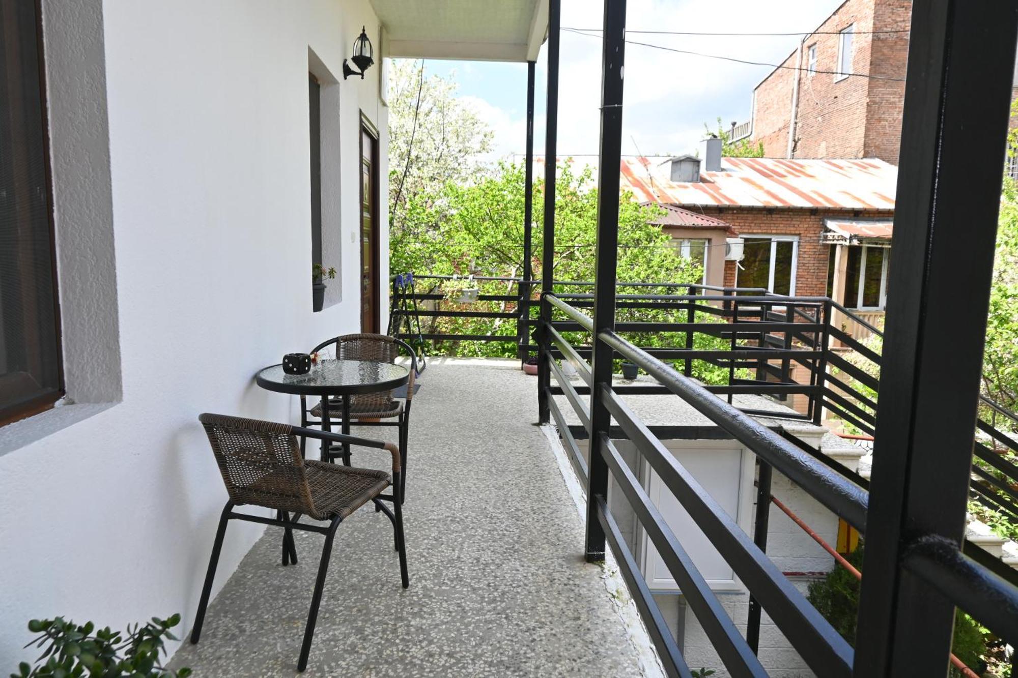 Jerusalem Merkaz Hotel קוטאיסי מראה חיצוני תמונה