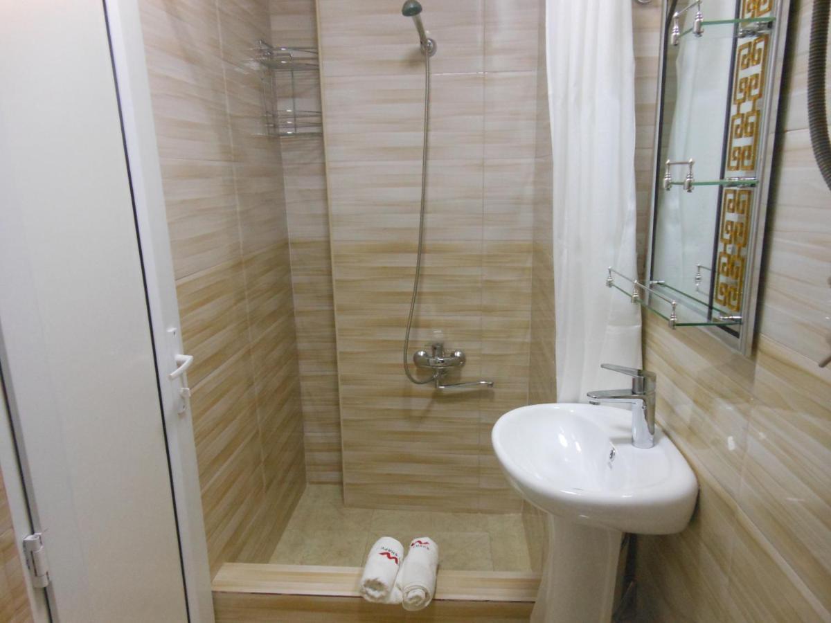 Jerusalem Merkaz Hotel קוטאיסי מראה חיצוני תמונה