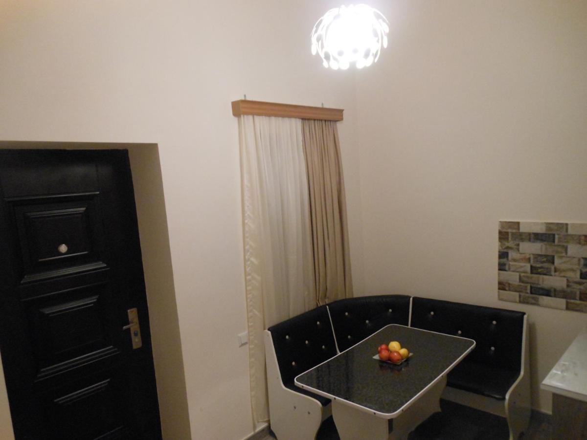 Jerusalem Merkaz Hotel קוטאיסי מראה חיצוני תמונה